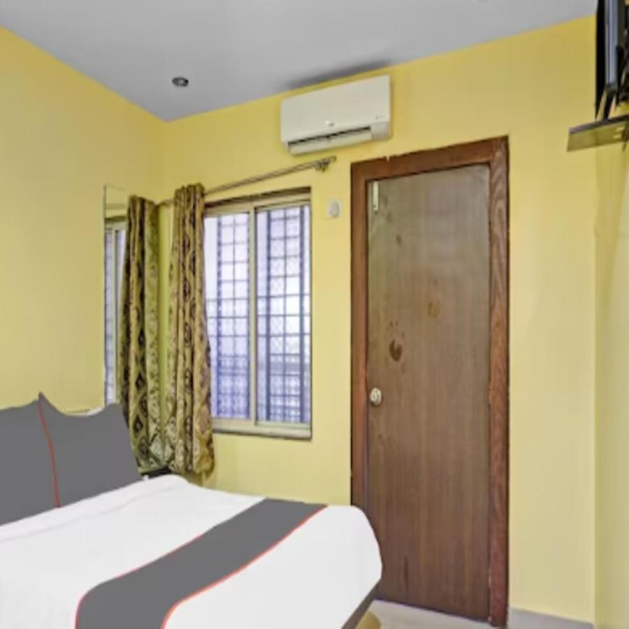 Carnival Hotel Pune Exterior photo