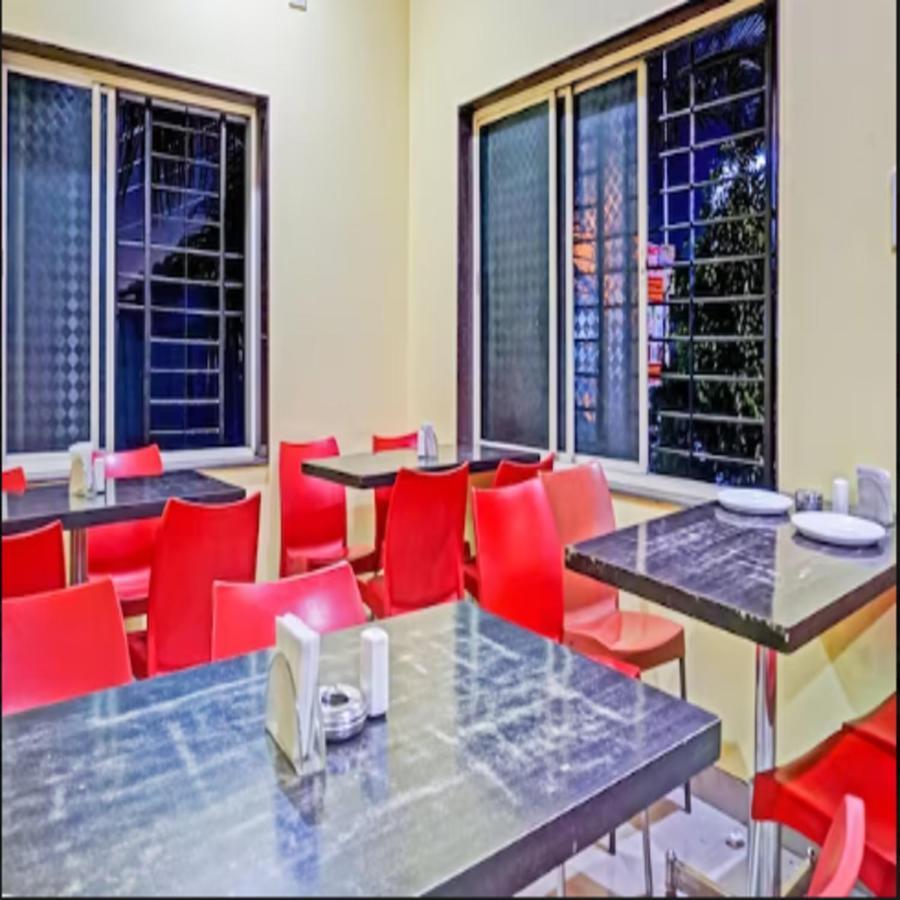 Carnival Hotel Pune Exterior photo